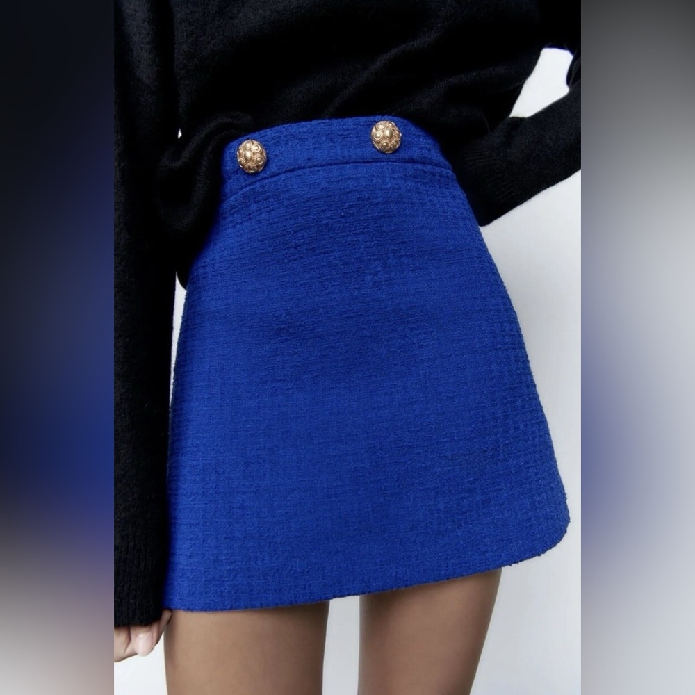 Zara textured tweed Skirt with gold buttons